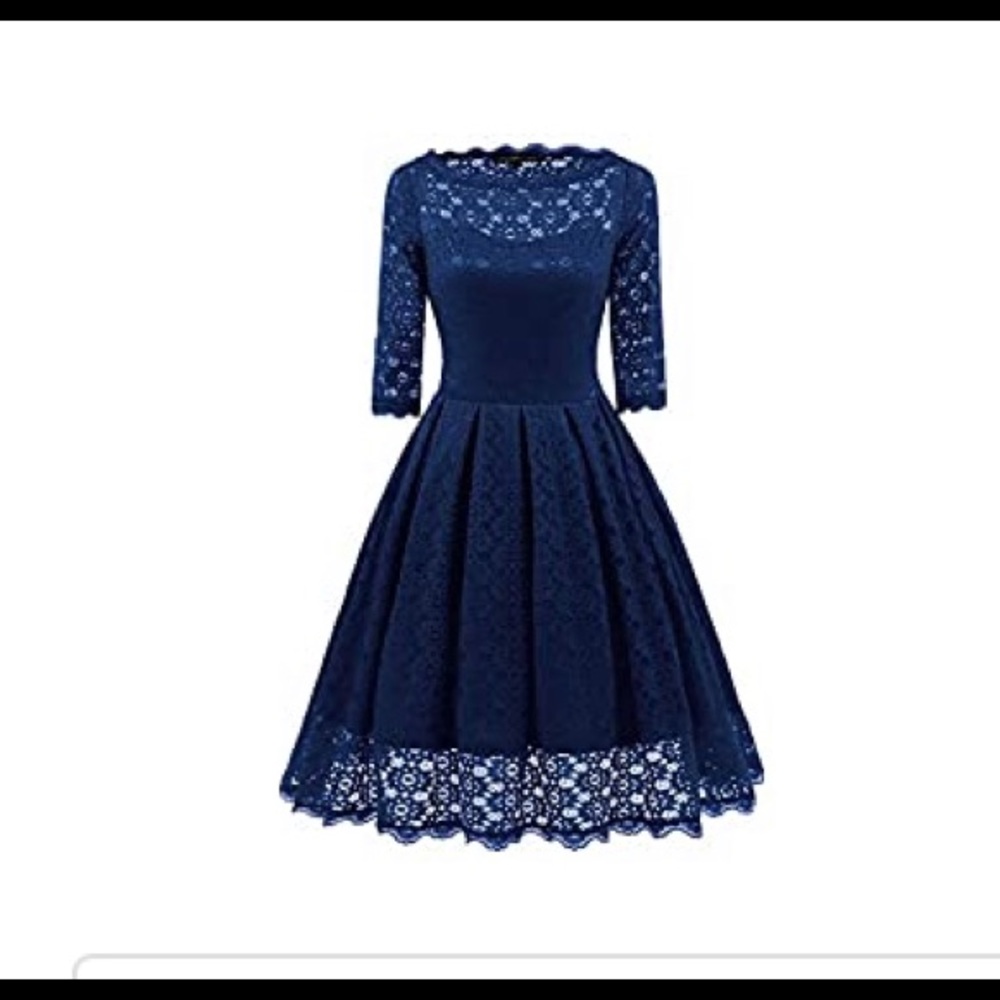 Mid-sleeve navy lace dress